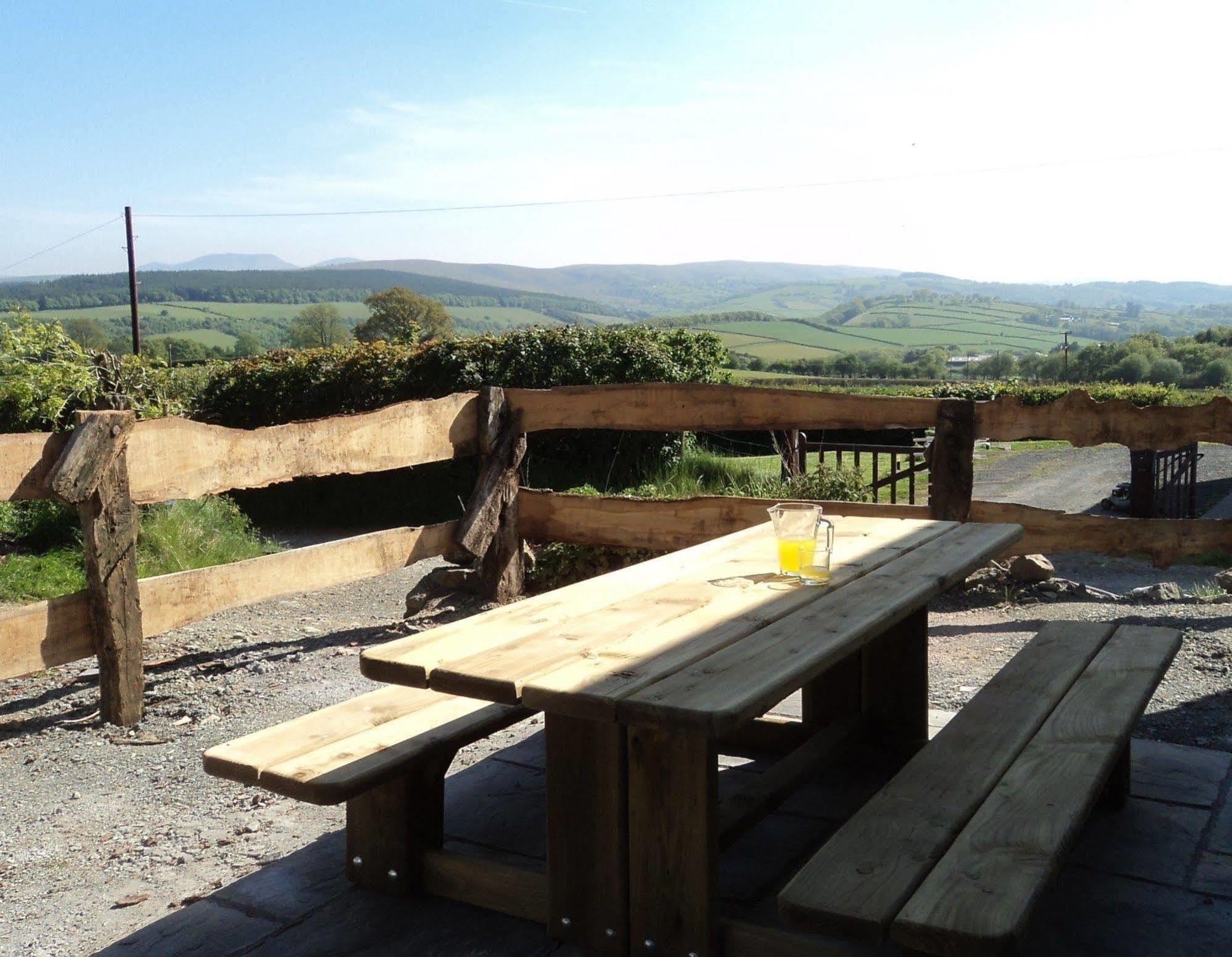 Merlin Cottages Llandovery Exterior foto